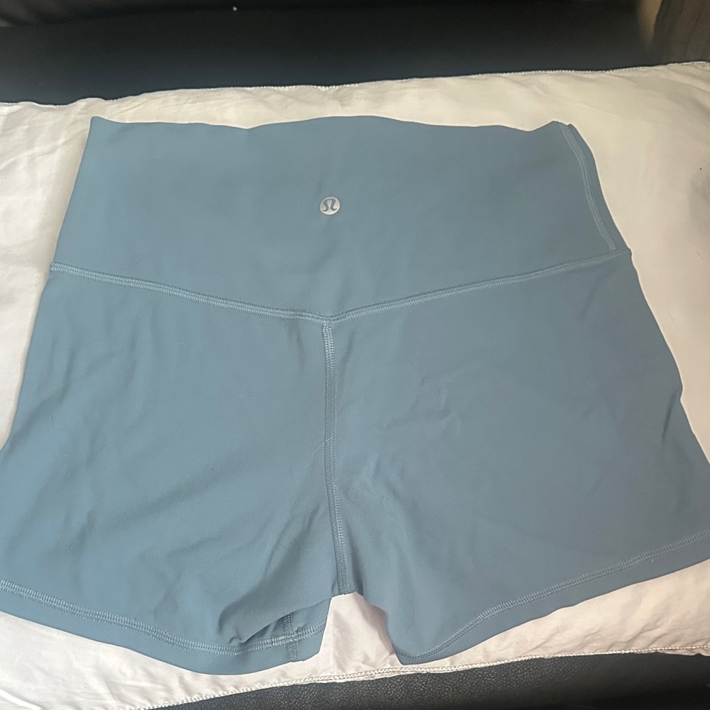 lululemon athletica Women's Athletic Shorts in Blue - Picture 2 of 4